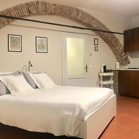 Apartamento La Casa Nel Vicolo Altopascio Exterior foto